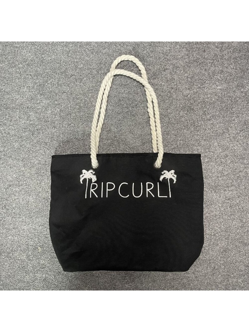 Rip Curl Standard Tote Beach Bag With Rope Handles & Chevron Interior